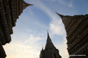 Chedis im Wat Pho